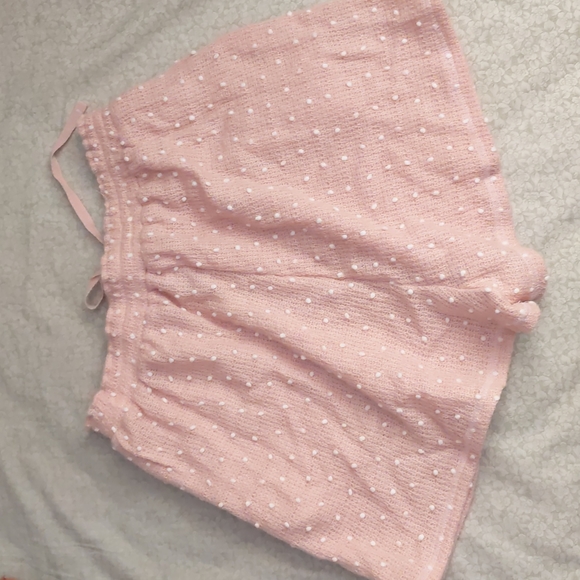 Pink shorts - Picture 2 of 3